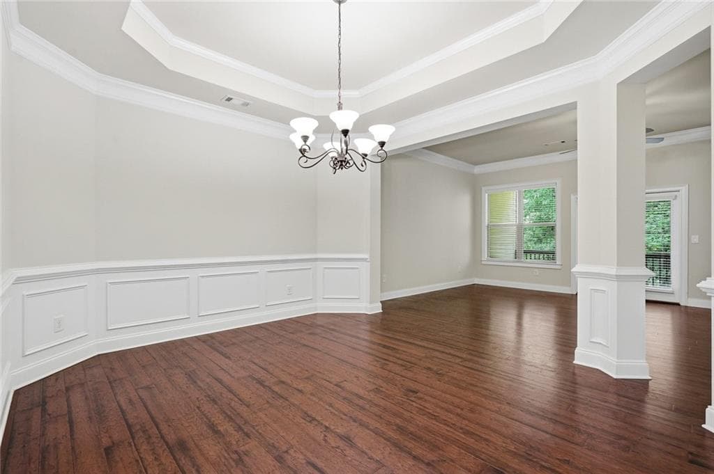3 bedroom, 4 bathroom, 3,746 sq ft townhouse for sale at 3120 Sugarberry Lane, Atlanta, GA 30339 — photo 4