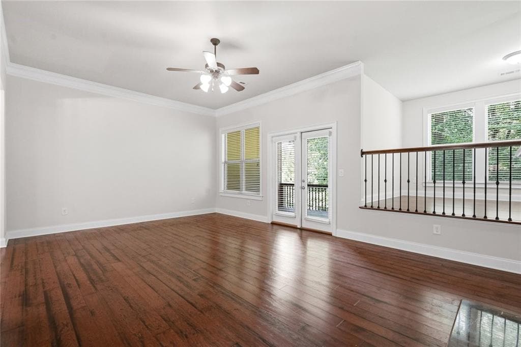 3 bedroom, 4 bathroom, 3,746 sq ft townhouse for sale at 3120 Sugarberry Lane, Atlanta, GA 30339 — photo 5