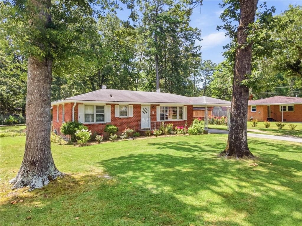 3 bedroom, 1 bathroom, 1,226 sq ft single family residence for sale at 4 Wakefield Place, Rome, GA 30165 — photo 2