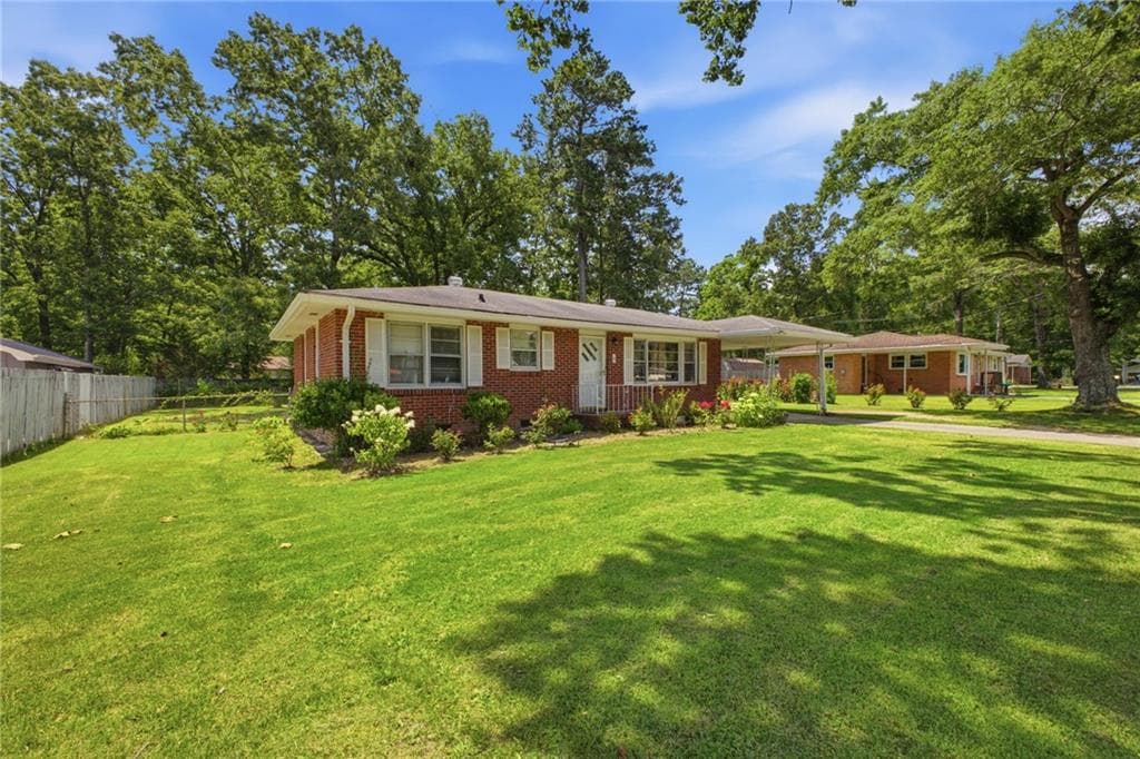 3 bedroom, 1 bathroom, 1,226 sq ft single family residence for sale at 4 Wakefield Place, Rome, GA 30165 — photo 3
