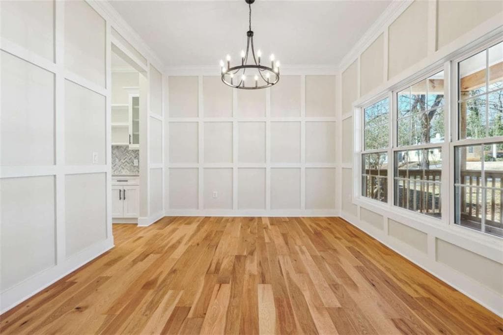 4 bedroom, 3 bathroom, 2,526 sq ft single family residence for sale at 1620 SW Derry Avenue, Atlanta, GA 30310 — photo 9