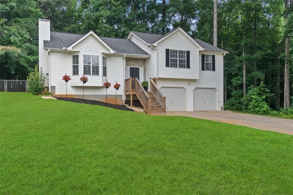 3 bedroom, 2 bathroom, 1,400 sq ft single family residence sold at 420 Bridge Station Drive, Douglasville, GA 30134