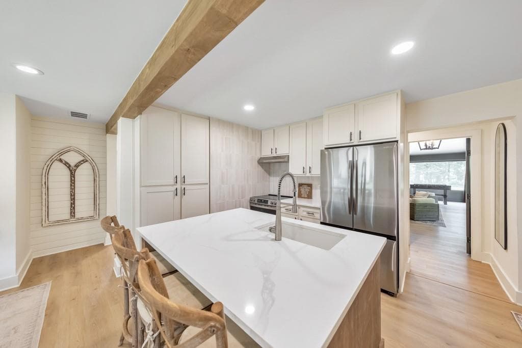 3 bedroom, 3 bathroom, 2,106 sq ft single family residence for sale at 235 Mathews Circle, Marietta, GA 30067 — photo 8