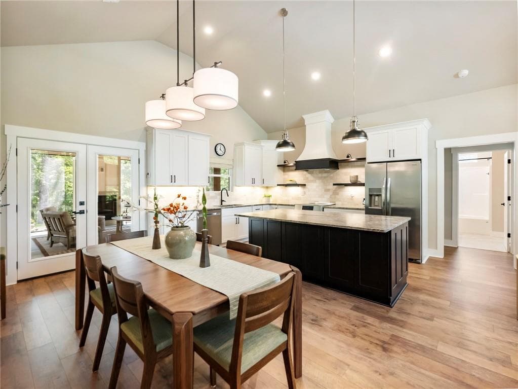 3 bedroom, 2 bathroom, 1,500 sq ft single family residence under contract at 1320 heads ferry Road, Cornelia, GA 30531 — photo 7