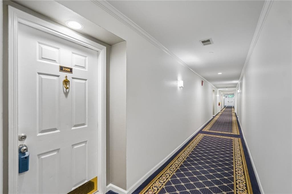 2 bedroom, 2 bathroom, 1,249 sq ft condominium for sale at 3308 Pine Heights Drive, Atlanta, GA 30324 — photo 8