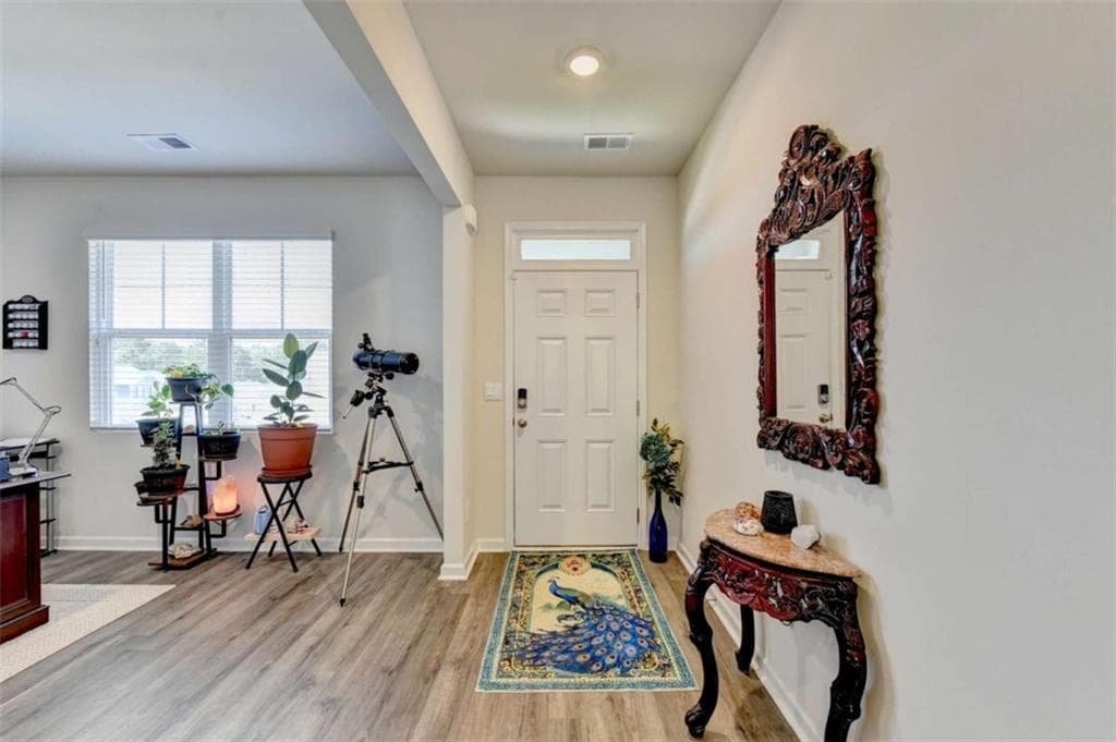 4 bedroom, 3 bathroom, 2,338 sq ft single family residence under contract at 147 Storm Lane, Hoschton, GA 30548 — photo 4