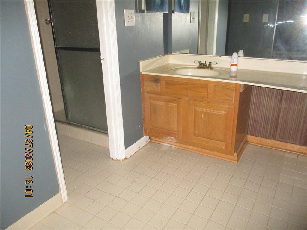 2 bedroom, 2 bathroom, 1,280 sq ft condominium under contract at 3000 Parc Lorraine, Lithonia, GA 30038 — photo 8