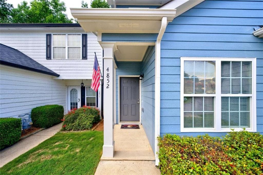 3 bedroom, 3 bathroom, 1,568 sq ft single family residence for rent at 4852 Tangerine Circle, Oakwood, GA 30566 for $2,000 a month — photo 2
