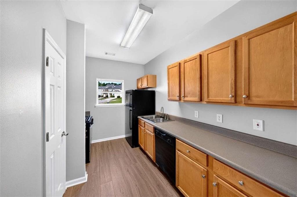 3 bedroom, 3 bathroom, 1,568 sq ft single family residence for rent at 4852 Tangerine Circle, Oakwood, GA 30566 for $2,000 a month — photo 10