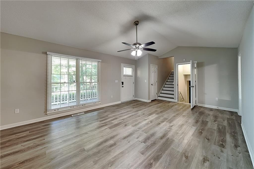 4 bedroom, 2 bathroom, 1,960 sq ft single family residence for rent at 5336 Muirwood Place, Powder Springs, GA 30127 for $2,045 a month — photo 2