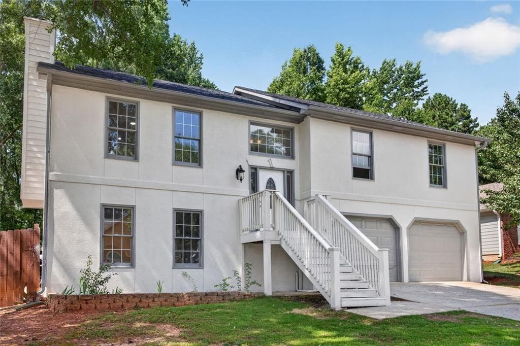 5 bedroom, 3 bathroom, 2,064 sq ft single family residence under contract at 4349 Starboard Drive, Powder Springs, GA 30127 — photo 3