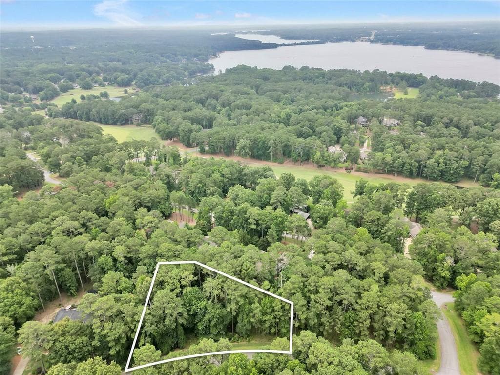 single family residence for sale at 1060 Fairway Ridge Road, Greensboro, GA 30642 — photo 8