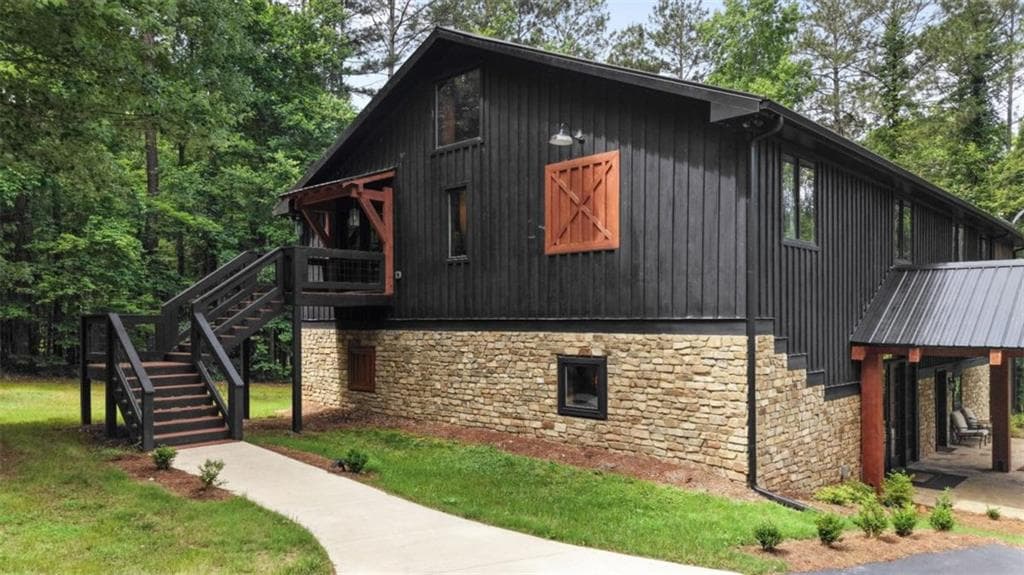 3 bedroom, 3 bathroom, 5,456 sq ft single family residence for sale at 1130 Swords Trail, Buckhead, GA 30625 — photo 7