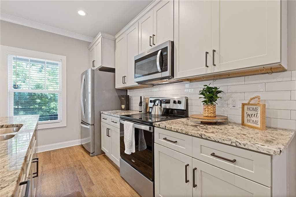 2 bedroom, 3 bathroom, 1,440 sq ft single family residence under contract at 226 Old Canton Circle, Ball Ground, GA 30107 — photo 8