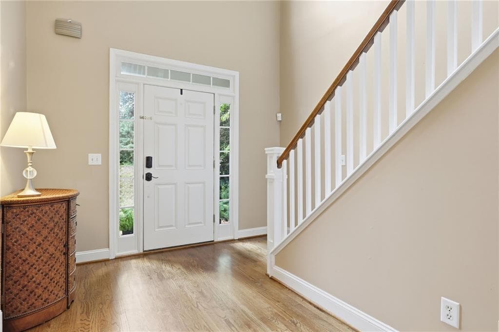 4 bedroom, 4 bathroom, 3,968 sq ft single family residence for sale at 2325 Ivey Oaks Road, Cumming, GA 30041 — photo 3