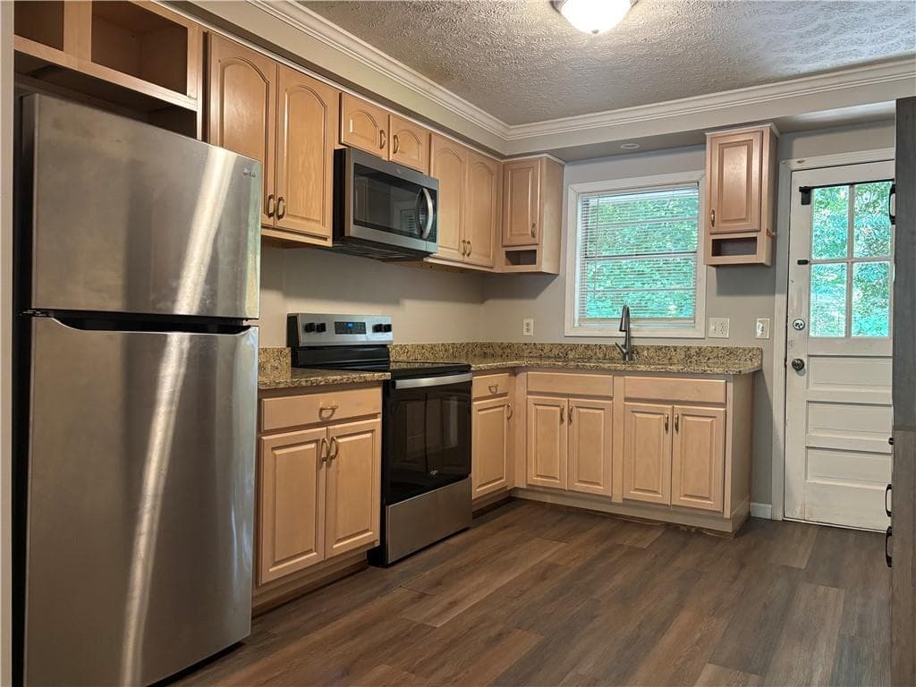 2 bedroom, 1 bathroom, 1,637 sq ft duplex for rent at 152 Fields Landing Drive B, Canton, GA 30114 for $1,675 a month — photo 8