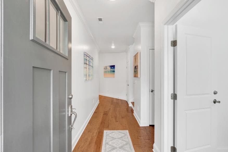 3 bedroom, 3 bathroom, 2,245 sq ft townhouse for sale at 205 Lakeside Place, Canton, GA 30114 — photo 5