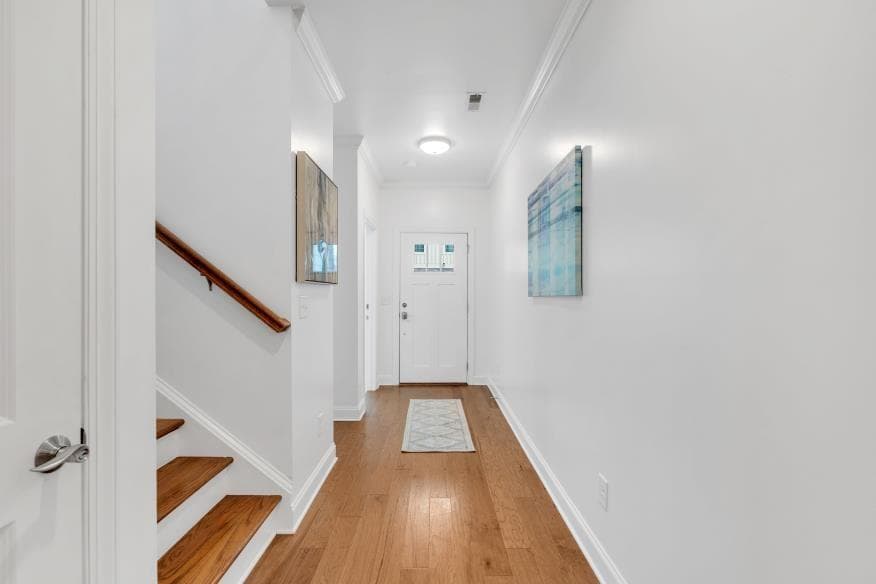 3 bedroom, 3 bathroom, 2,245 sq ft townhouse for sale at 205 Lakeside Place, Canton, GA 30114 — photo 6