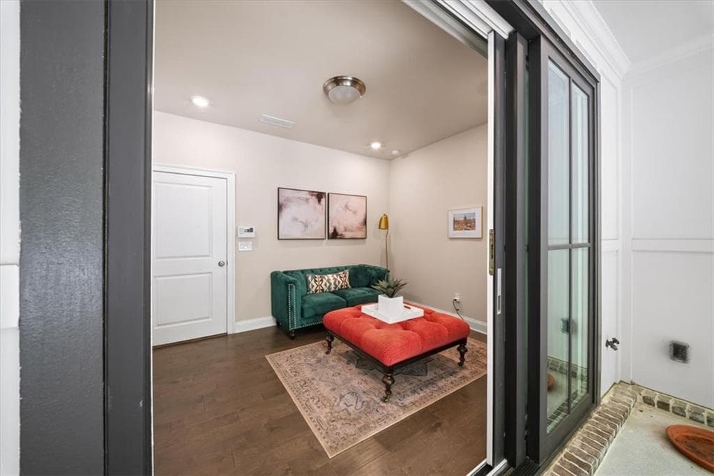3 bedroom, 3 bathroom, 1,976 sq ft townhouse for rent at 1829 La Dawn Lane, Atlanta, GA 30318 for $3,500 a month — photo 2