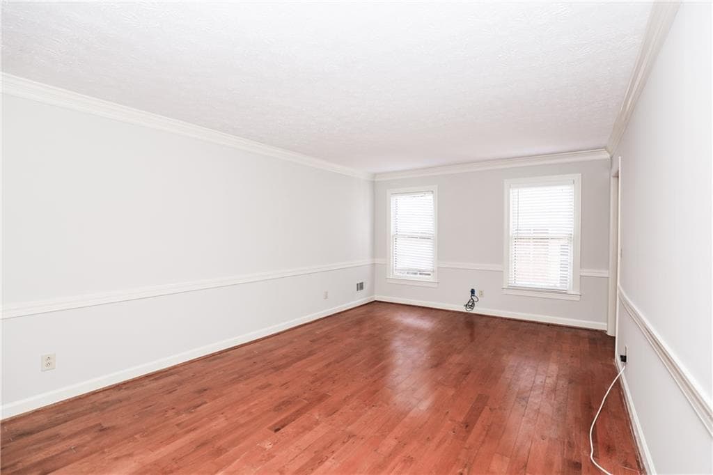 4 bedroom, 4 bathroom, 2,561 sq ft single family residence for sale at 3122 Henderson Walk, Atlanta, GA 30340 — photo 8
