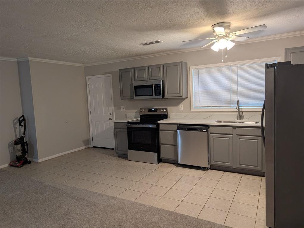 3 bedroom, 2 bathroom, 1,225 sq ft single family residence for sale at 5582 Mulberry Street, Flowery Branch, GA 30542 — photo 4