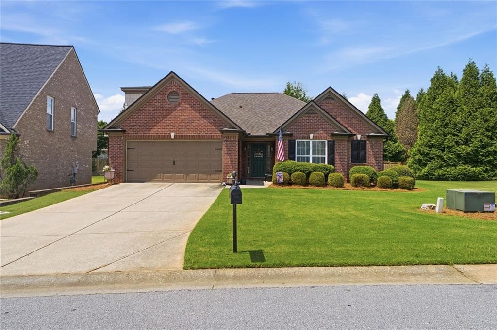 3 bedroom, 3 bathroom, 2,161 sq ft single family residence under contract at 6010 Riverwood Drive, Braselton, GA 30517