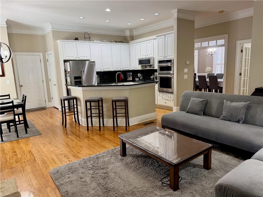 5 bedroom, 5 bathroom single family residence for rent at 906 Wescott Lane, Atlanta, GA 30319 for $6,000 a month — photo 4