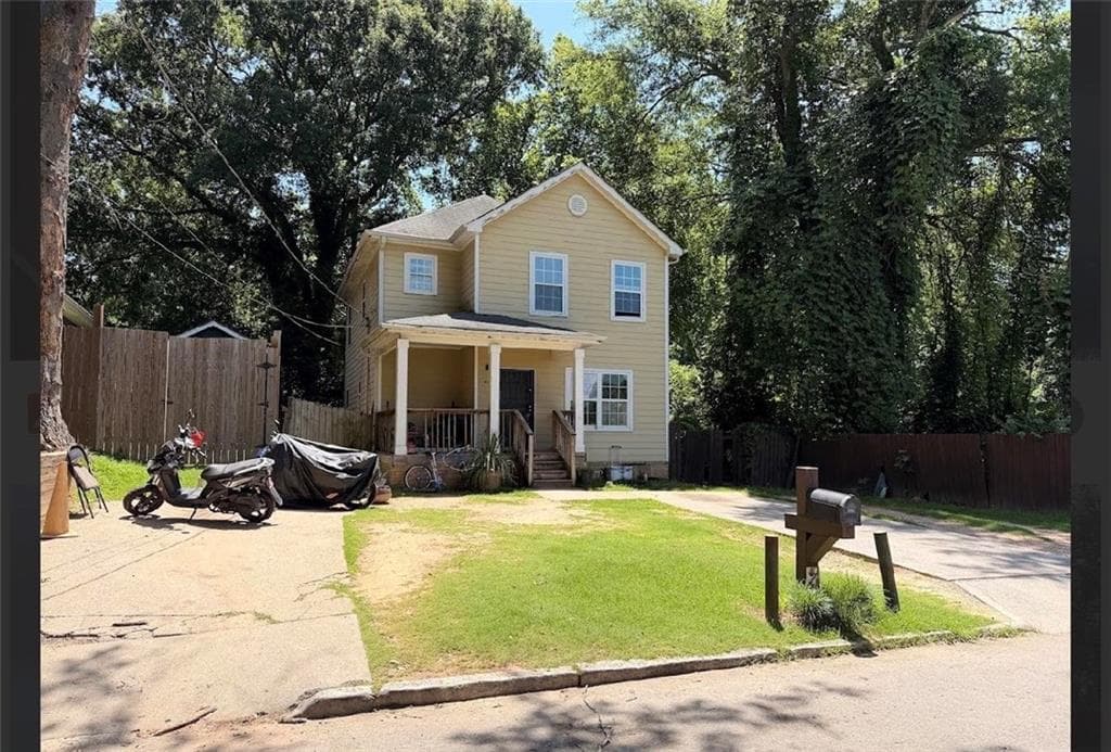 3 bedroom, 3 bathroom, 1,500 sq ft single family residence under contract at 489 Cairo, Atlanta, GA 30314 — photo 3