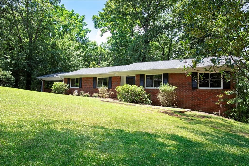 1874 Pine Tree Trail, Gainesville, GA 30501 — most recent listing photo