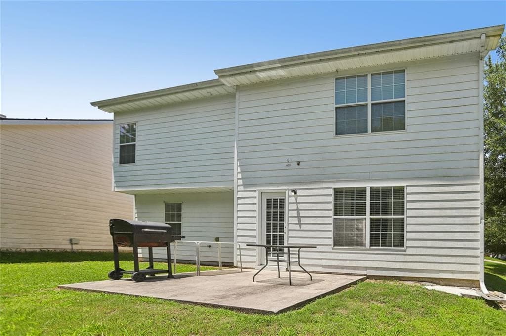 5 bedroom, 3 bathroom, 2,724 sq ft single family residence for sale at 1586 Rice Square, Lithonia, GA 30058 — photo 7
