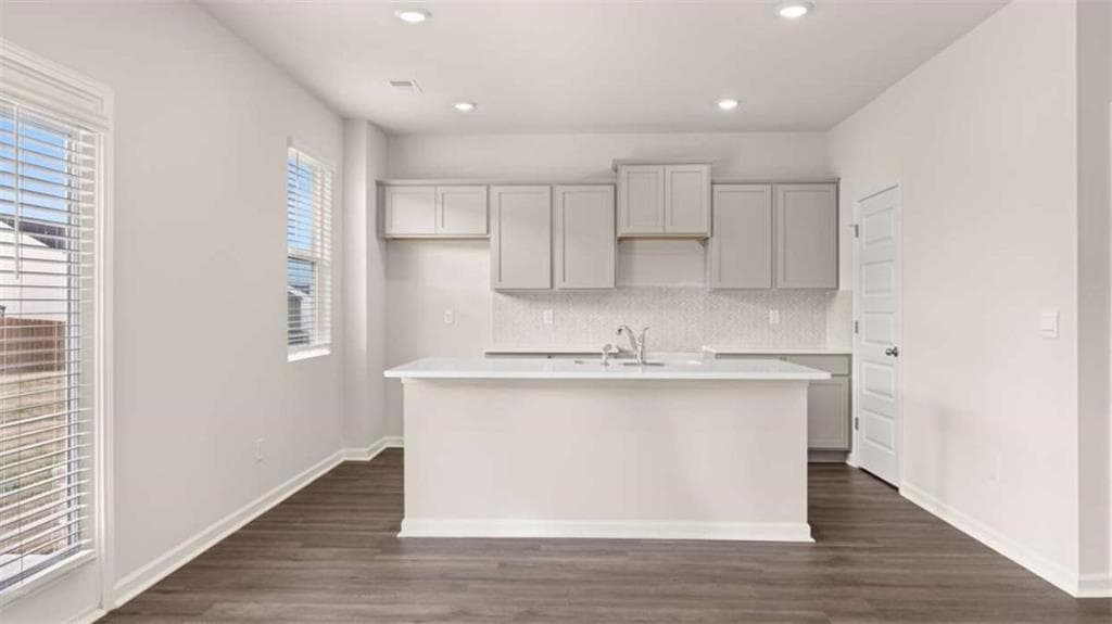 4 bedroom, 3 bathroom, 2,175 sq ft single family residence for sale at 301 Faulkner Street, Stockbridge, GA 30281 — photo 6