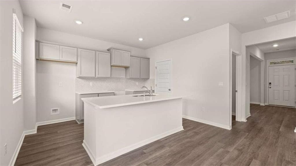 4 bedroom, 3 bathroom, 2,175 sq ft single family residence for sale at 301 Faulkner Street, Stockbridge, GA 30281 — photo 8
