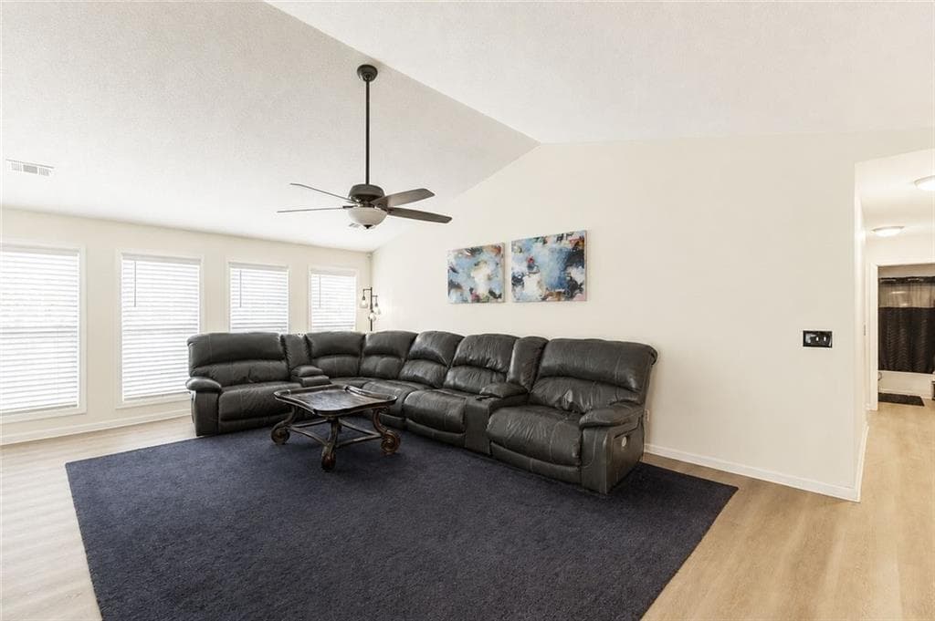 3 bedroom, 2 bathroom, 1,821 sq ft single family residence for sale at 5825 April Drive, Sugar Hill, GA 30518 — photo 7