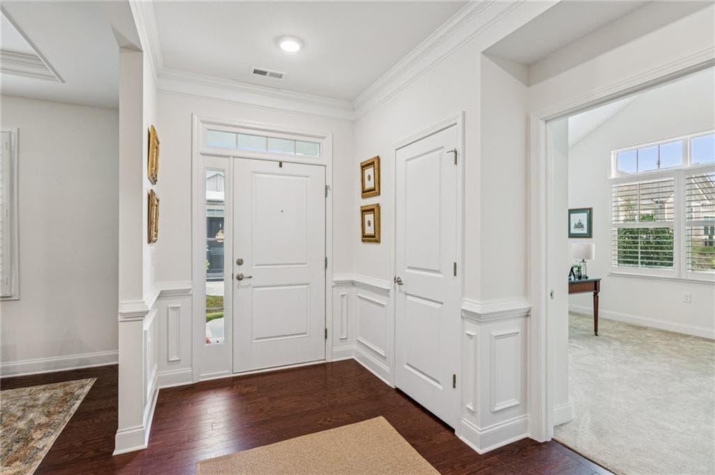 3 bedroom, 3 bathroom, 2,731 sq ft condominium for sale at 1001 Lexington Green Pines, Cumming, GA 30040 — photo 4