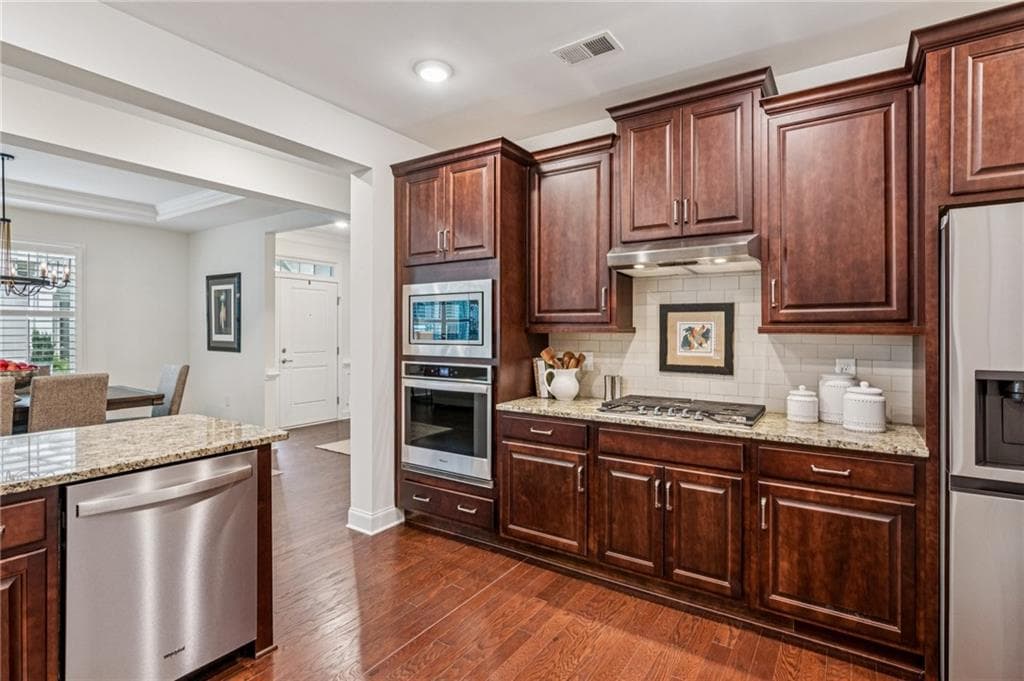 3 bedroom, 3 bathroom, 2,731 sq ft condominium for sale at 1001 Lexington Green Pines, Cumming, GA 30040 — photo 9