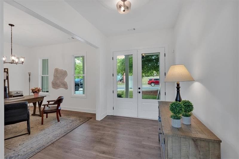 5 bedroom, 4 bathroom, 3,137 sq ft single family residence for sale at 8 Greencliff Way, Cartersville, GA 30120 — photo 5