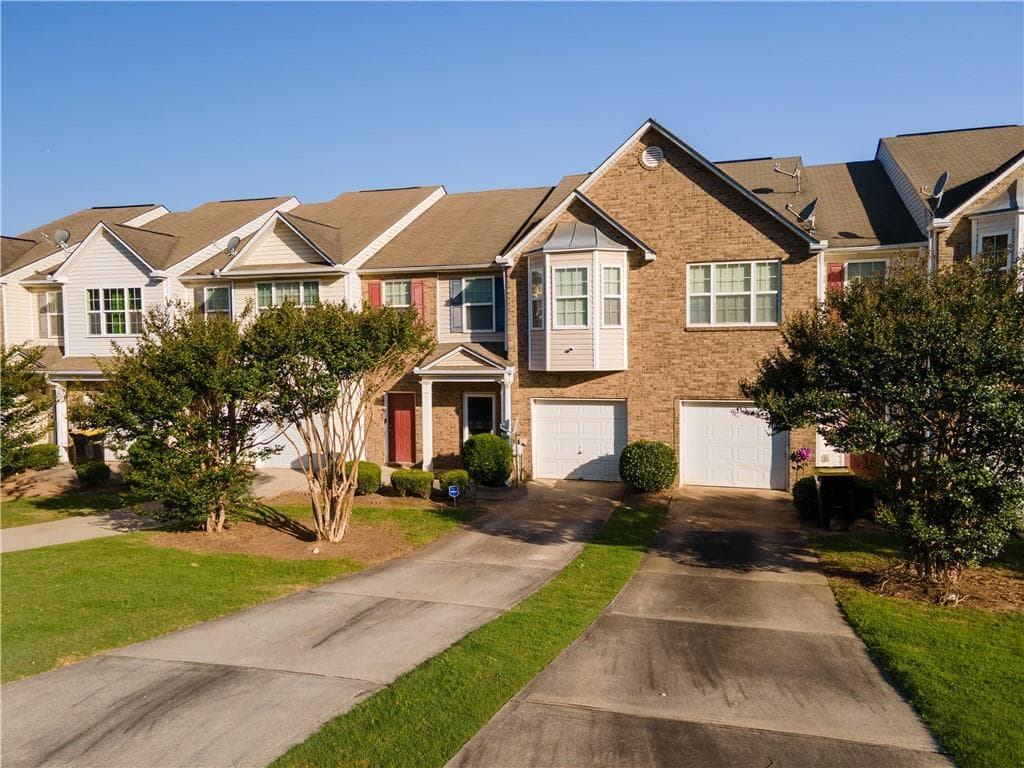 3 bedroom, 3 bathroom, 1,458 sq ft townhouse for sale at 6120 Capitol Knoll, Fairburn, GA 30213 — photo 2
