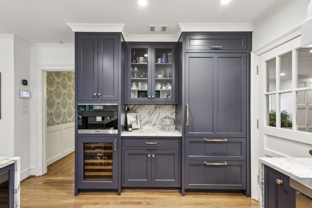 6 bedroom, 5 bathroom single family residence for rent at 4187 Conway Valley Road, Atlanta, GA 30327 for $11,500 a month — photo 8