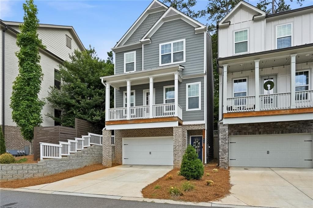 4 bedroom, 3 bathroom, 2,171 sq ft single family residence for sale at 429 Bishop Lane, Woodstock, GA 30188 — photo 2
