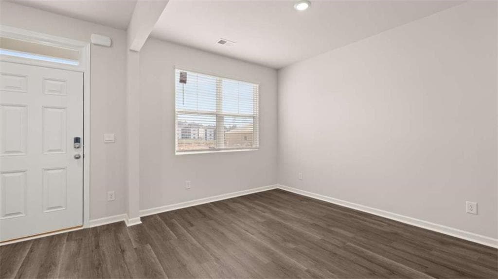 3 bedroom, 3 bathroom, 1,663 sq ft single family residence for sale at 229 Bristol Boulevard, Winder, GA 30680 — photo 4