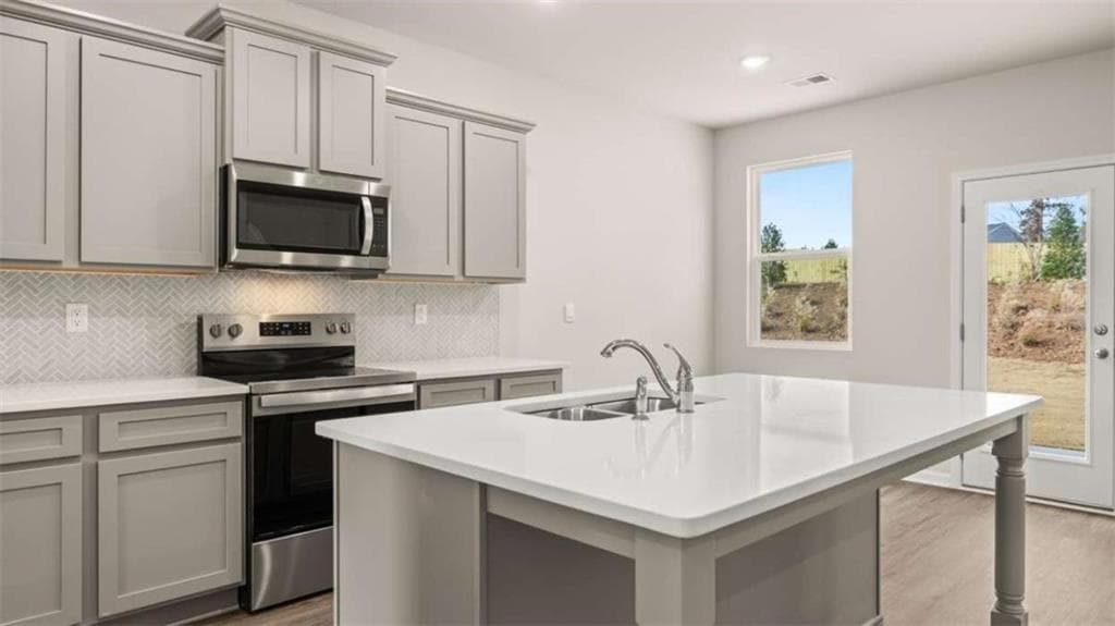 3 bedroom, 3 bathroom, 1,663 sq ft single family residence for sale at 229 Bristol Boulevard, Winder, GA 30680 — photo 9