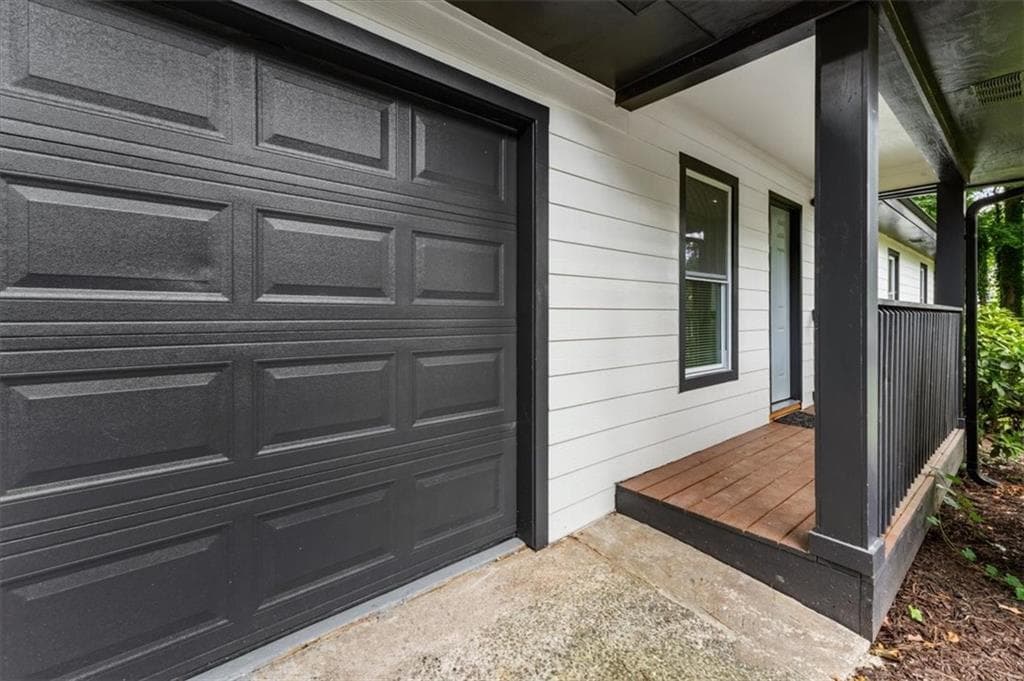 3 bedroom, 2 bathroom, 1,164 sq ft single family residence for sale at 4010 Kennesaw Drive, Kennesaw, GA 30152 — photo 3