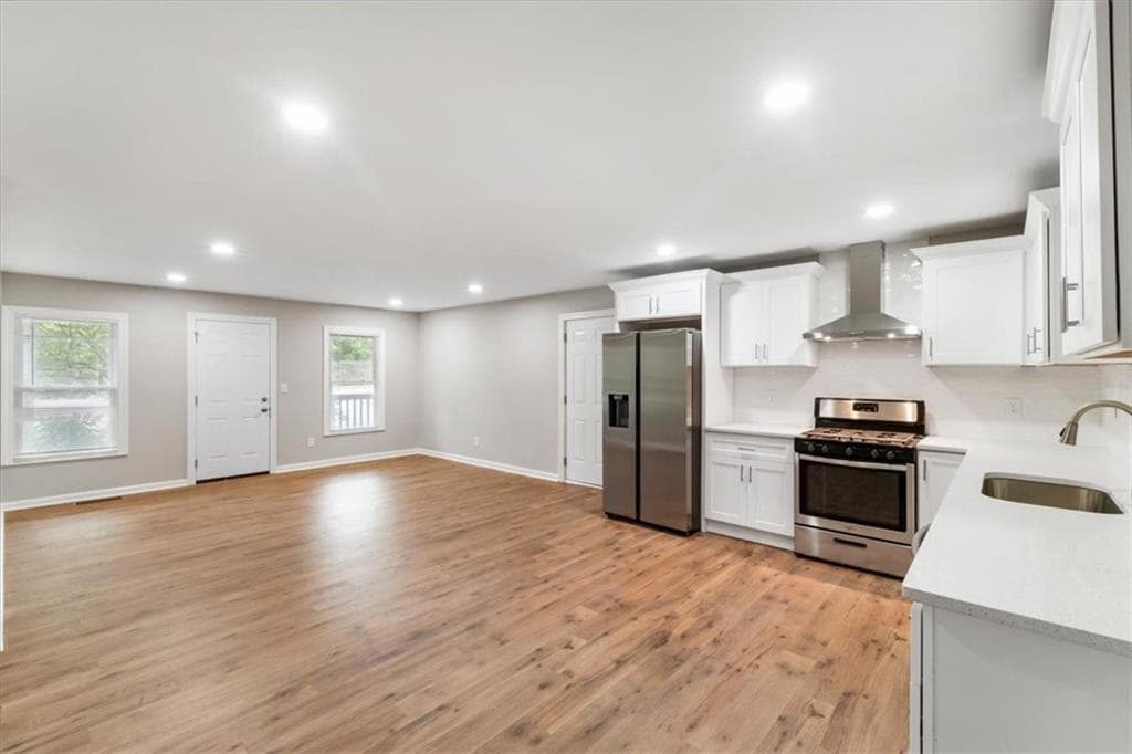 3 bedroom, 2 bathroom, 1,164 sq ft single family residence for sale at 4010 Kennesaw Drive, Kennesaw, GA 30152 — photo 10
