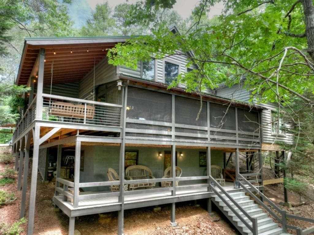 4 bedroom, 4 bathroom, 2,700 sq ft single family residence for sale at 246 Uphill Road, Blue Ridge, GA 30513 — photo 6
