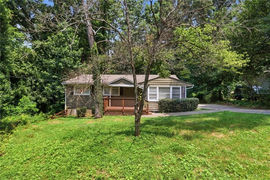 3 bedroom, 2 bathroom, 1,144 sq ft single family residence for sale at 6183 Ellis Street, Douglasville, GA 30134