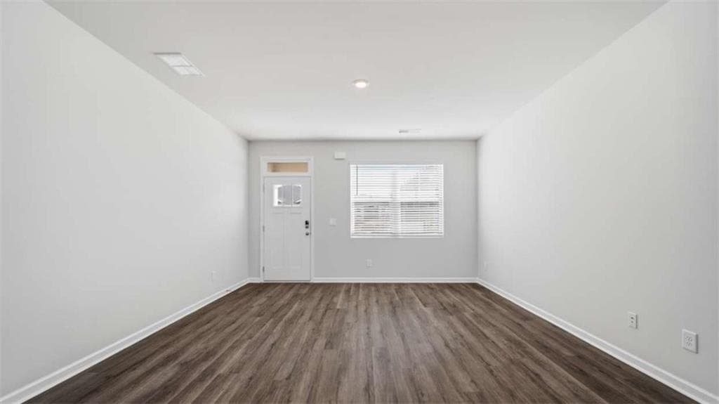 3 bedroom, 3 bathroom, 1,518 sq ft single family residence under contract at 220 Bristol Boulevard, Winder, GA 30680 — photo 4