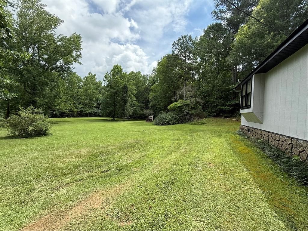 3 bedroom, 1 bathroom, 1,187 sq ft single family residence for sale at 1529 Shiloh Road, Cedartown, GA 30125 — photo 5
