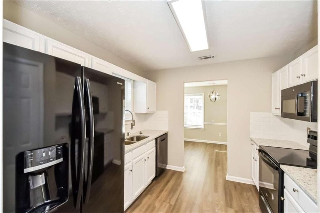 3 bedroom, 2 bathroom, 2,385 sq ft single family residence for sale at 1257 Heritage Drive, Villa Rica, GA 30180 — photo 6
