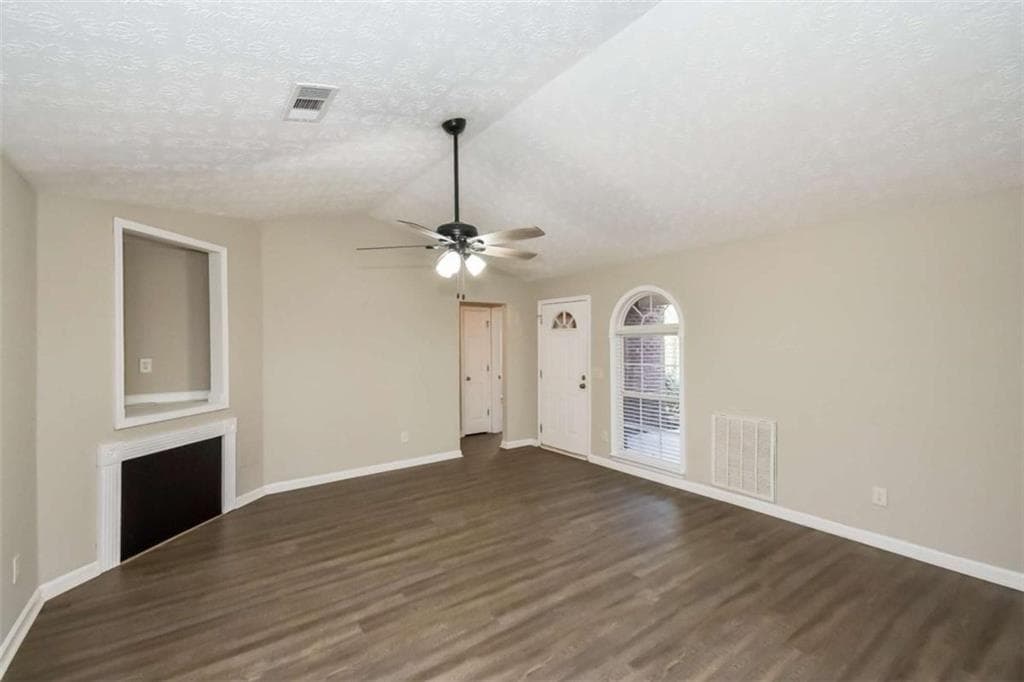 3 bedroom, 2 bathroom, 2,385 sq ft single family residence for sale at 1257 Heritage Drive, Villa Rica, GA 30180 — photo 9