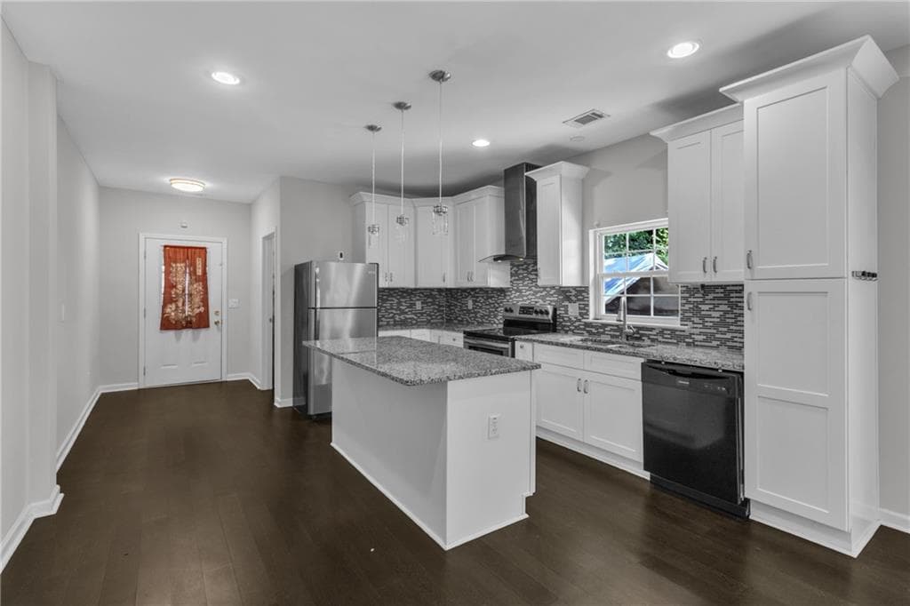 3 bedroom, 2 bathroom, 1,102 sq ft single family residence for sale at 1837 Dunlap Avenue, Atlanta, GA 30344 — photo 7
